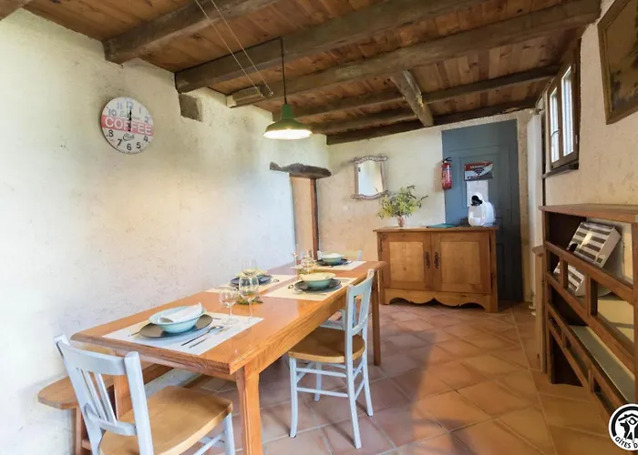 L'atelier Du Huchier Feriehus Poucharramet