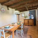 L'atelier Du Huchier Nyaraló Poucharramet