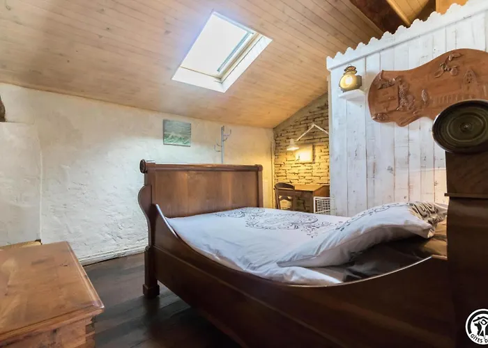 L'atelier Du Huchier 펜션 Poucharramet